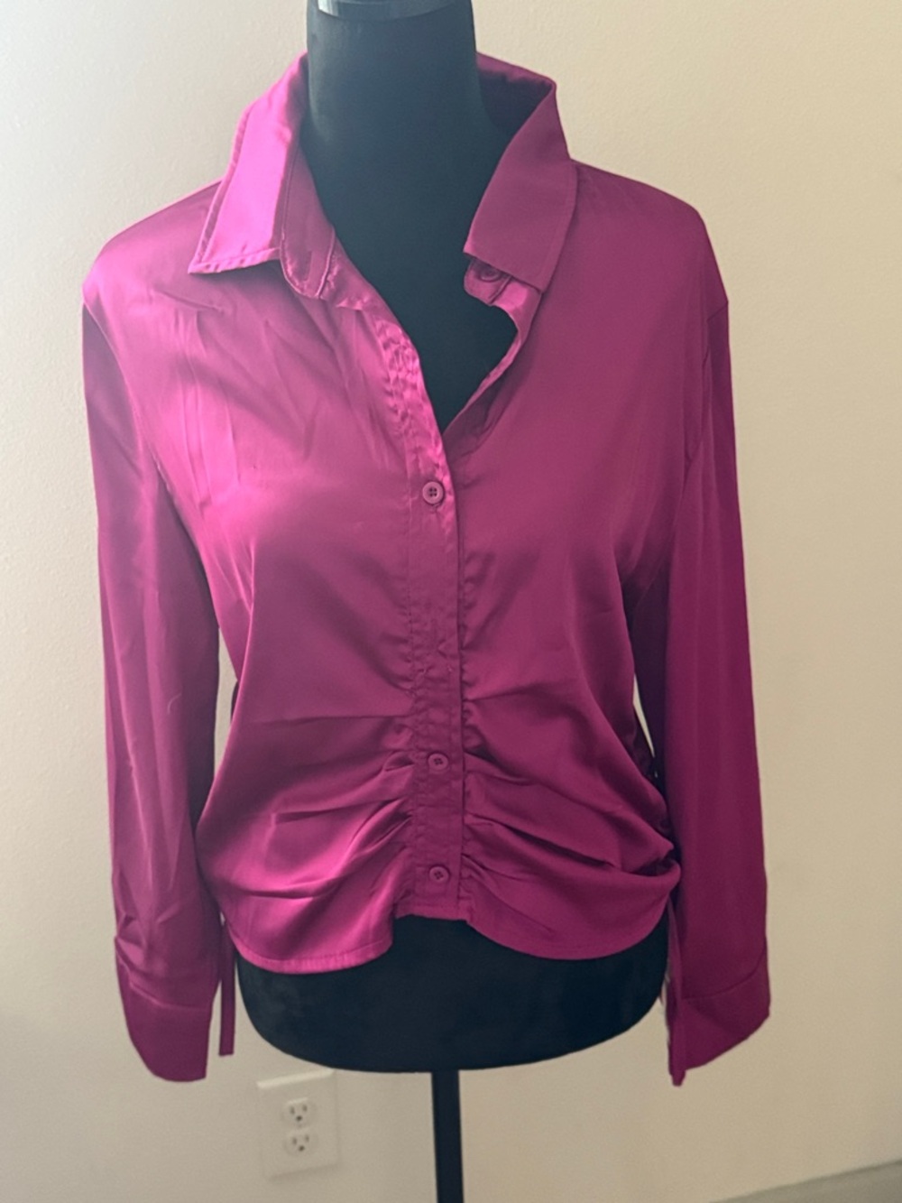 Glam LA Satin Ruched Front & sides Button-Down Blouse - Fuchsia Pink Sz M